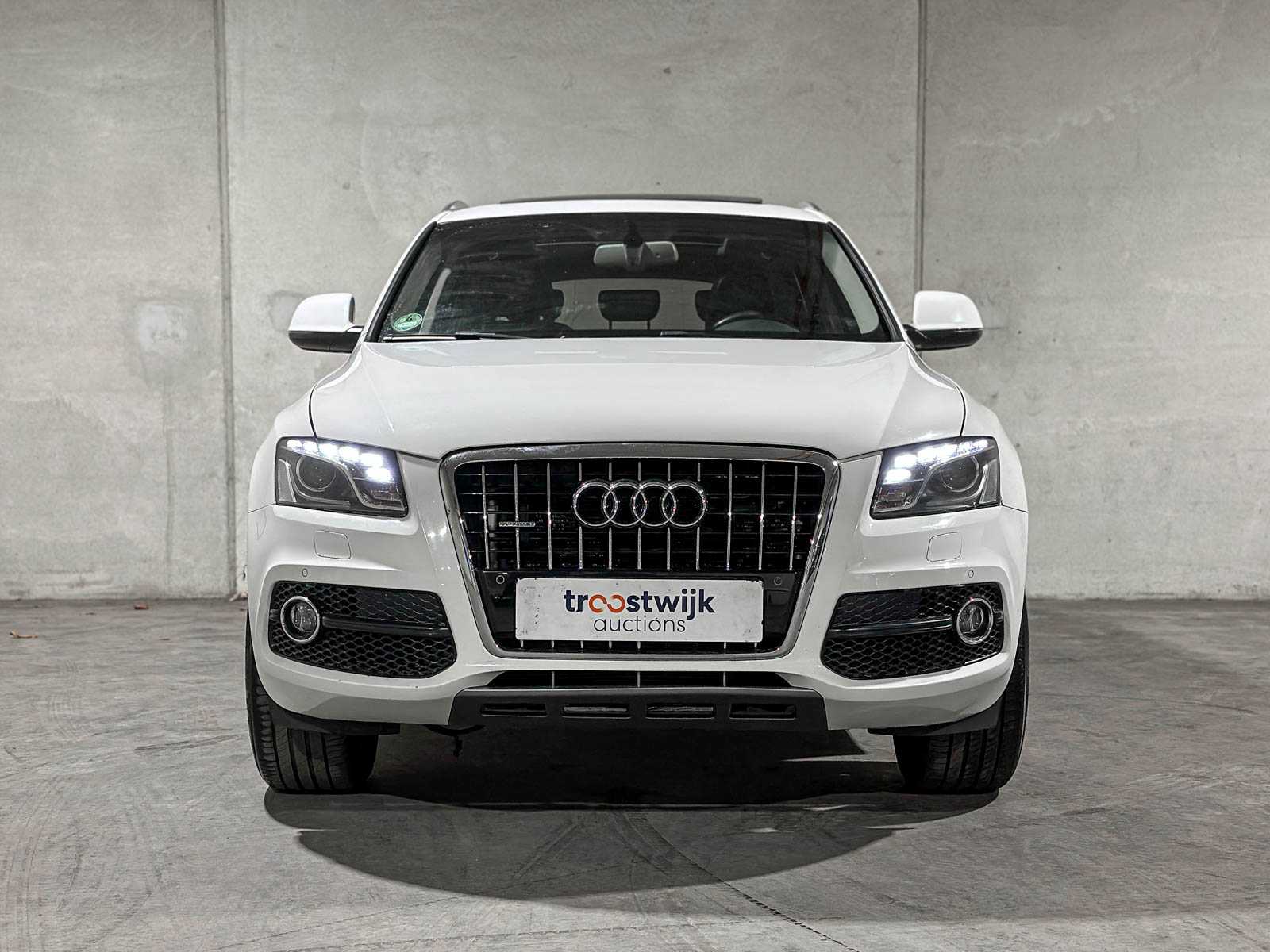 Audi Q5 3.2 FSI V6 Quattro Pro Line 269pk 2010, J-936-ZV