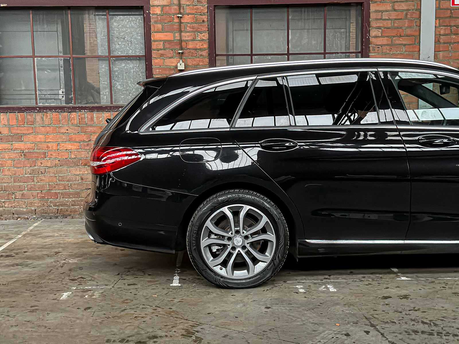 Mercedes-Benz C350e Estate 2.0 Hybrid 211pk 2015 (Origineel-NL) C-Klasse, HB-978-S