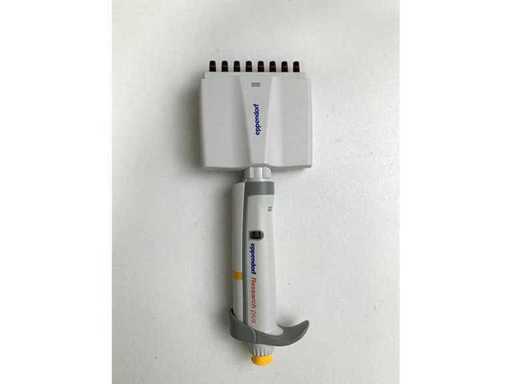 Eppendorf - Ricerca Plus | Micropipetta 30 - 300 - 8 canali