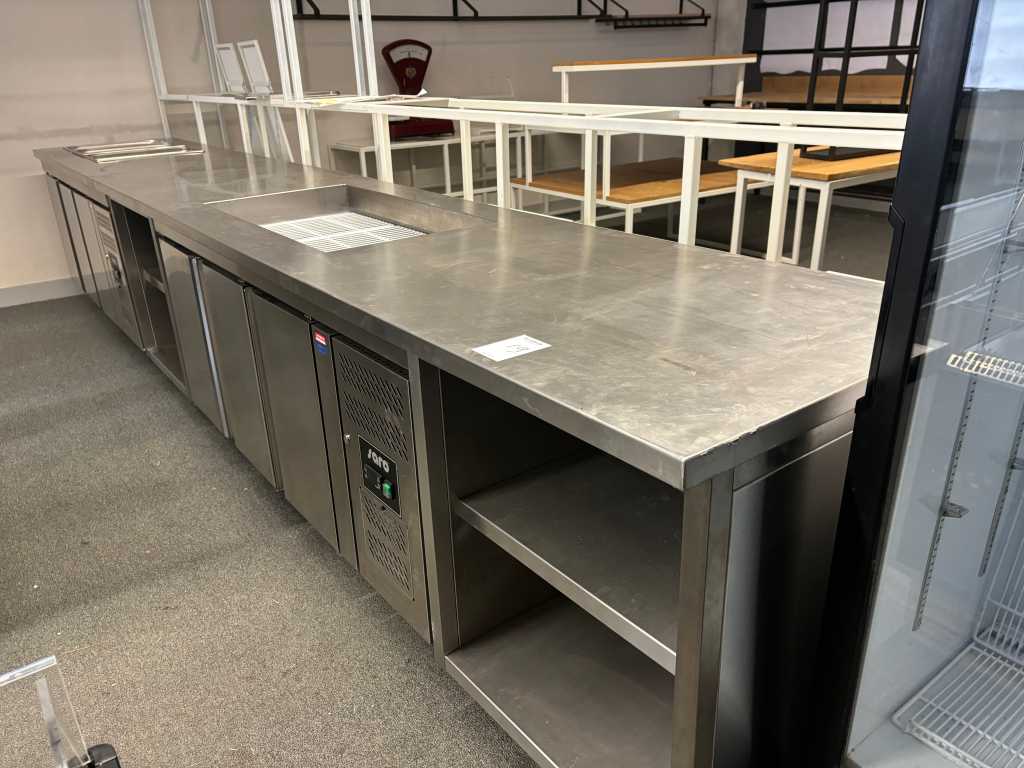 Saro Work table with coolers 500cm