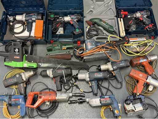   Beaucoup de machines électriques manuelles