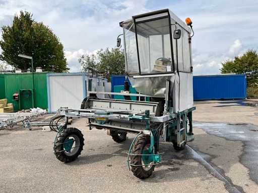 2001 Botman Flower Header Machine