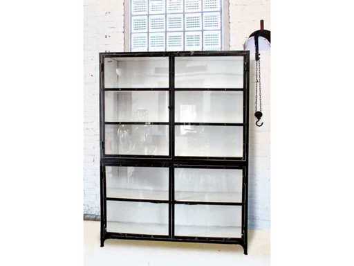 Quip & Co - Industrial 4-door cabinet