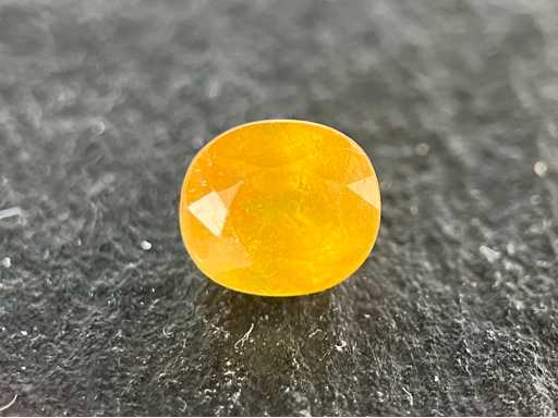 Pierre précieuse - saphir jaune naturel de 2,56 carats