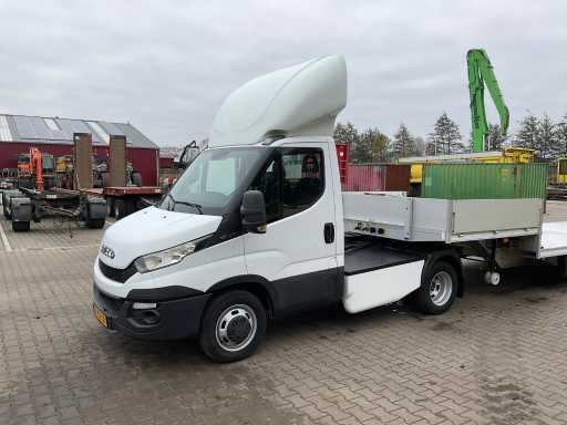 2015 Iveco Daily 40-210 BE ci?gnik siod?owy
