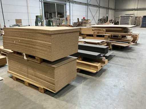 Panneaux en chipboard et MDF divers