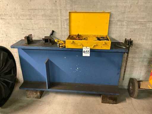 Rems Pipe Cutter with Clamping Clamp