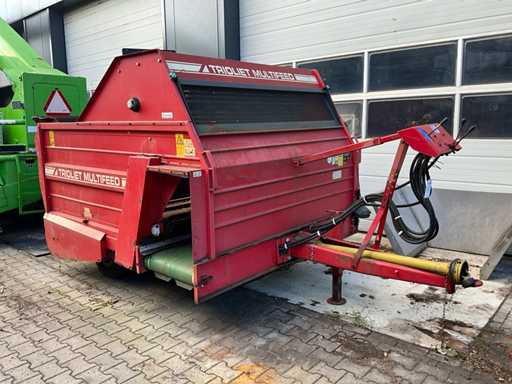 Trioliet Multifeed feed dosing trolley