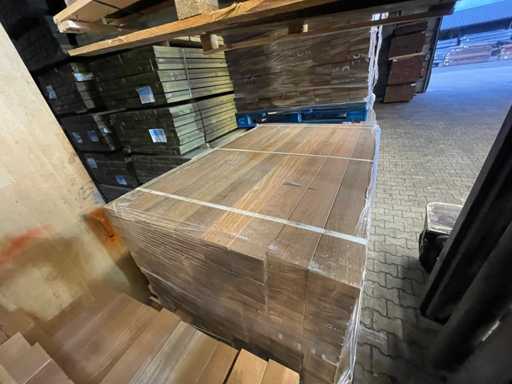 Ipé Country Grade planks planed 1250x90x27mm (216x)