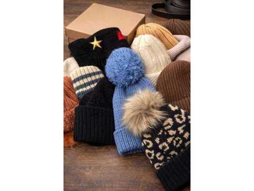 Set of 60 quality beanies