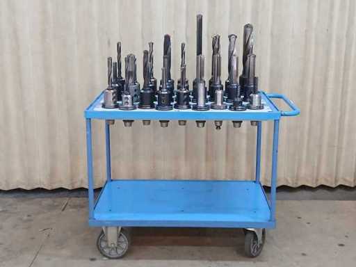 Chariot à outils avec outillage SK50 - Chariot à outils mobile avec porte-outils SK50