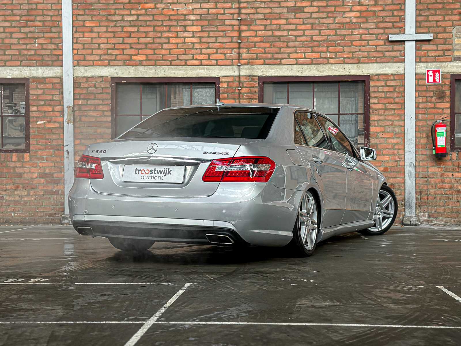 Mercedes-Benz E500 5.5 V8 AMG E-klasse 388pk 2009 -Youngtimer-