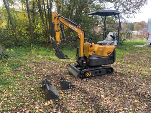 Miniexcavator Brincky ME10 2025