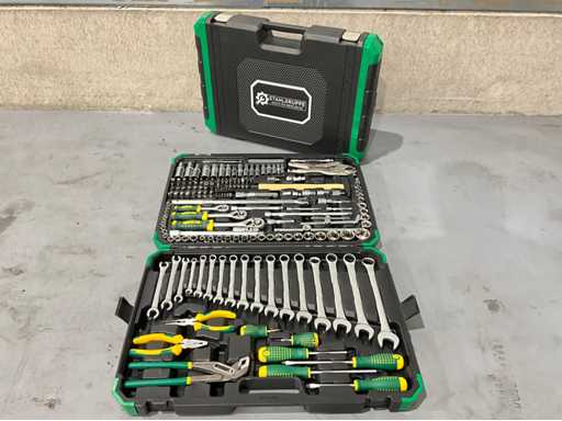 2025 Stahlgruppe 180 pcs Tool troleibuz