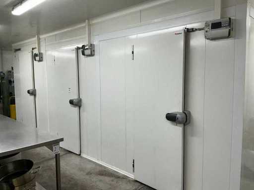 Isomasters 2-piece cold room with freezer room