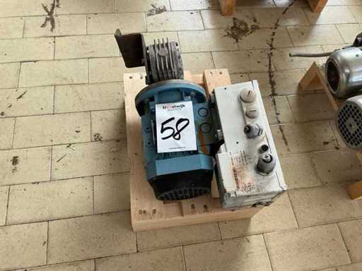 Materials and warehouse stocks