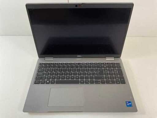 Dell Latitude 5520 15,6", Core(TM) i7 11e génération, 16 Go de RAM, 512 Go NVMe portable