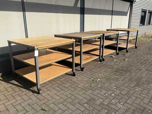 Arbeitsbank / Mobiler Tisch (4x)
