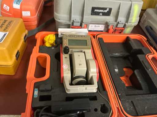 Pentax DA-020F Theodolite