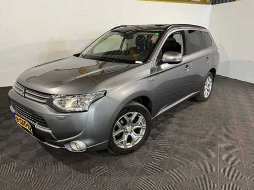 Mitsubishi Outlander  2.0 PHEV Instyle, 8-SXD-02