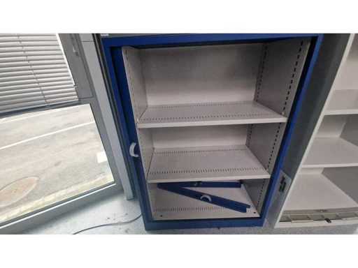 Lista Office - Büroschrank mit Schiebetüre - Shop furniture