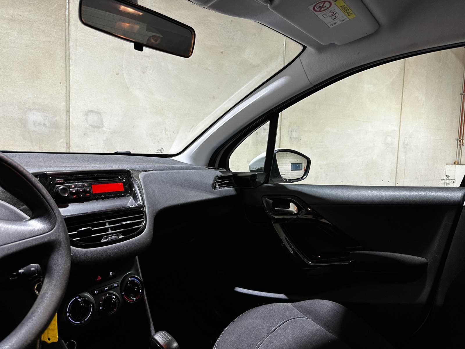 Peugeot 208 1.0 PureTech Access 67pk 2015 (Origineel-NL), GK-426-P