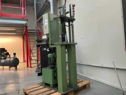 Veldhuis - 1990 - BA HY-III - Hydraulic press