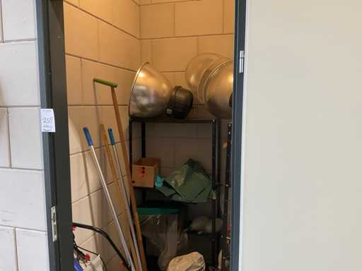 Contenu de l’armoire