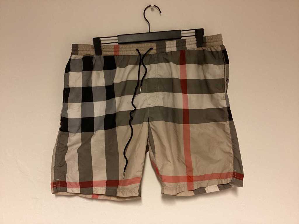 Burberry shop shorts xxl