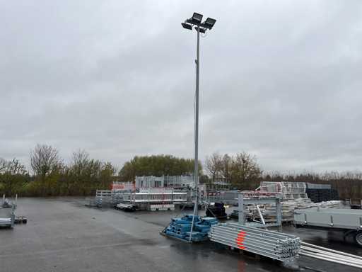 Antenna telescopica con lampada LED da 4x200W