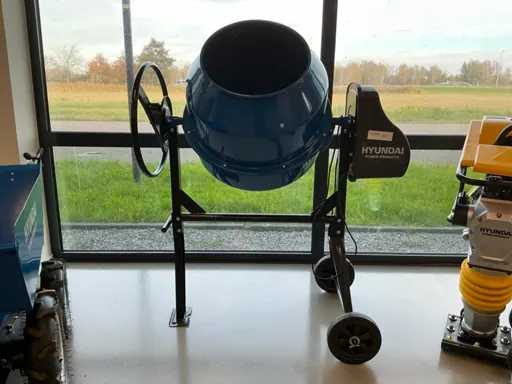 Betonul Hyundai WA12Y160