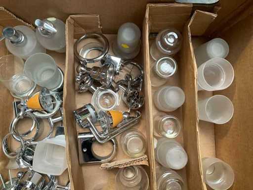 Fête Accessoires divers pour salle de bain et toilettes