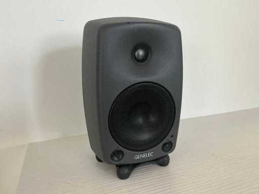 Monitor biamplificat Genelec 8030A