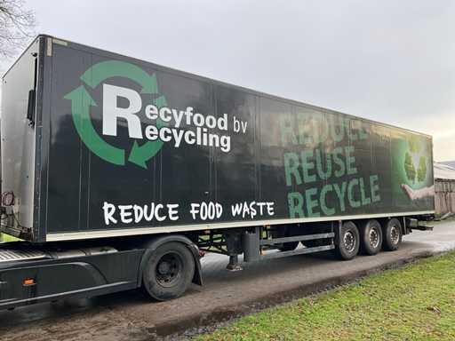 Remorque Schmitz Cargobull SKO24 2012