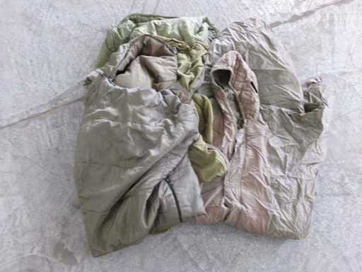 Miscela per sacco a pelo, parzialmente difettosa (R16) (19 volte)