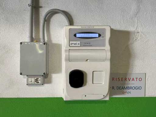 Charging station, type 1