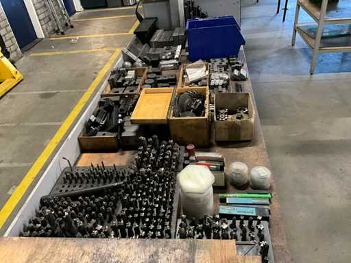 Partij frees,boor en opspangereedschap