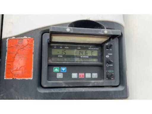 7bc570be-3e2d-4133-ac17-a1ac67b43966.mp4