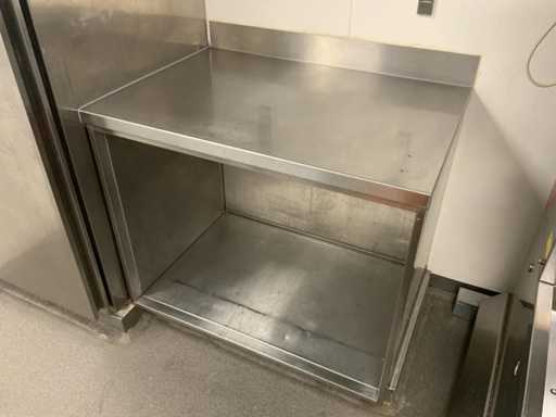 Tavolo da lavoro in acciaio inox