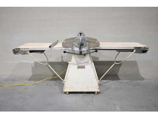 Seewer Rondo Syn. 503S Roll-out Machine