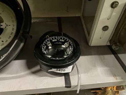 C. Bussola marina Plath