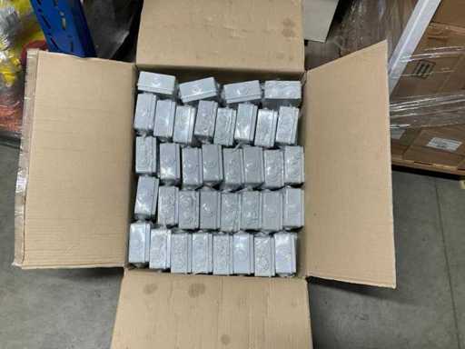 Pudełko instalacyjne Luca (74x)