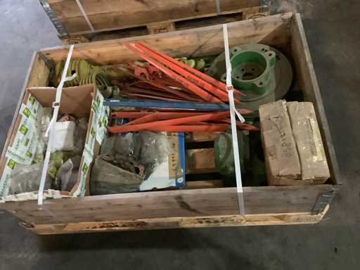 John Deere / Claas – Ungenutzte Shredder-Teile