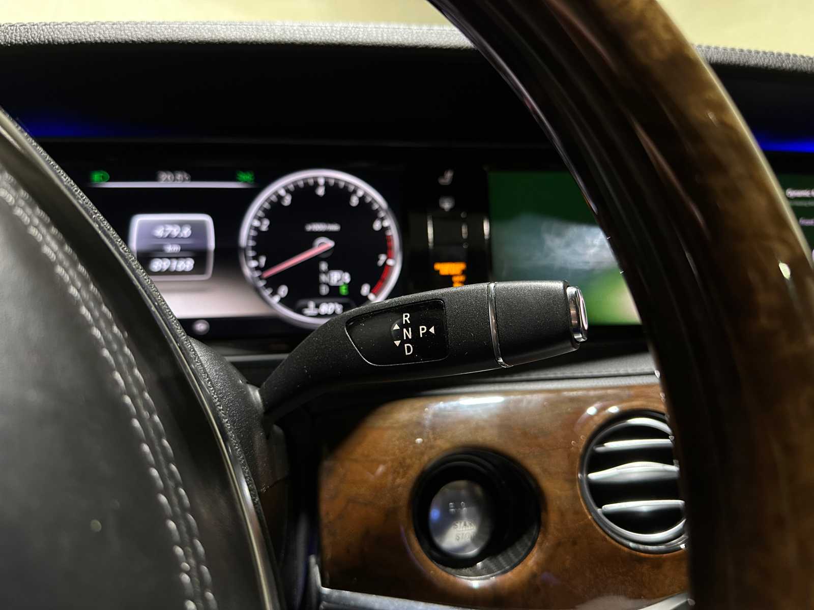 Mercedes-Benz S500 4.7 V8 4Matic Lang Edition 1 456hp 2014 S-class, JFK-67-X
