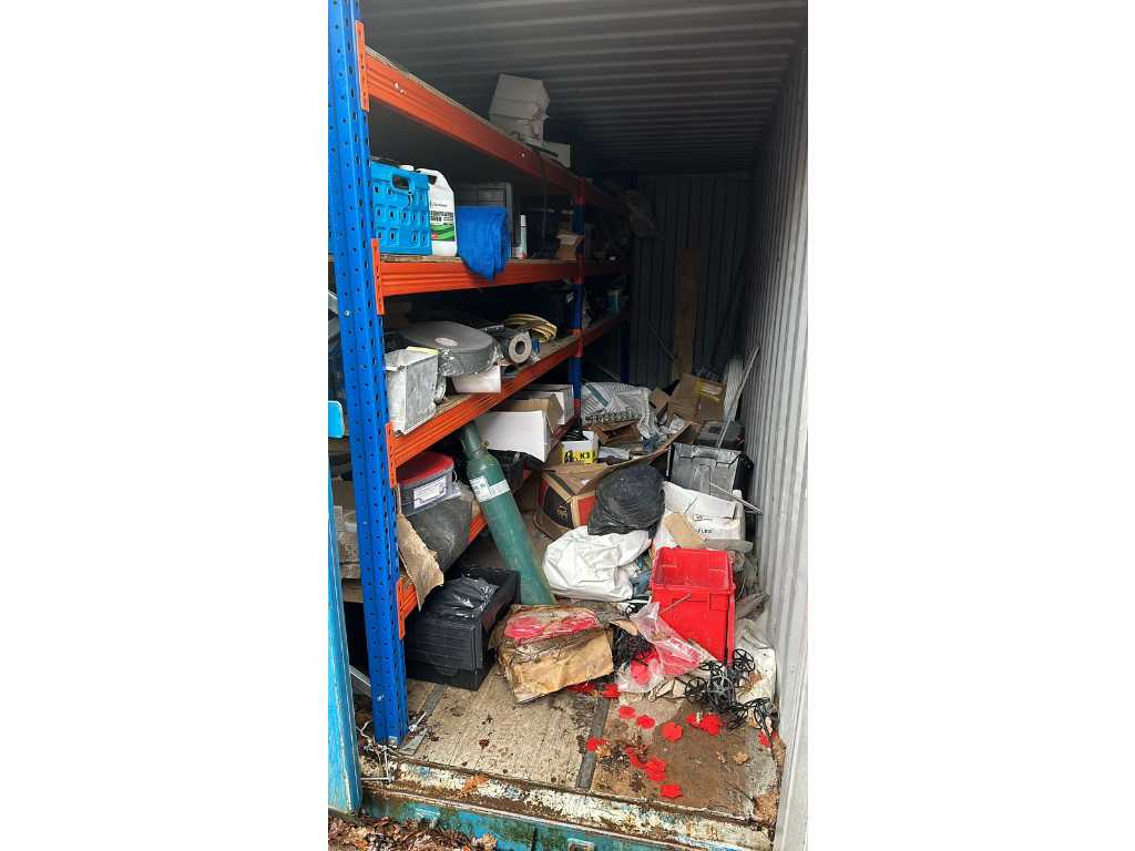 Contractor material container contents
