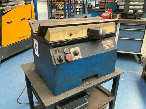 Omca 810 Edge milling machine