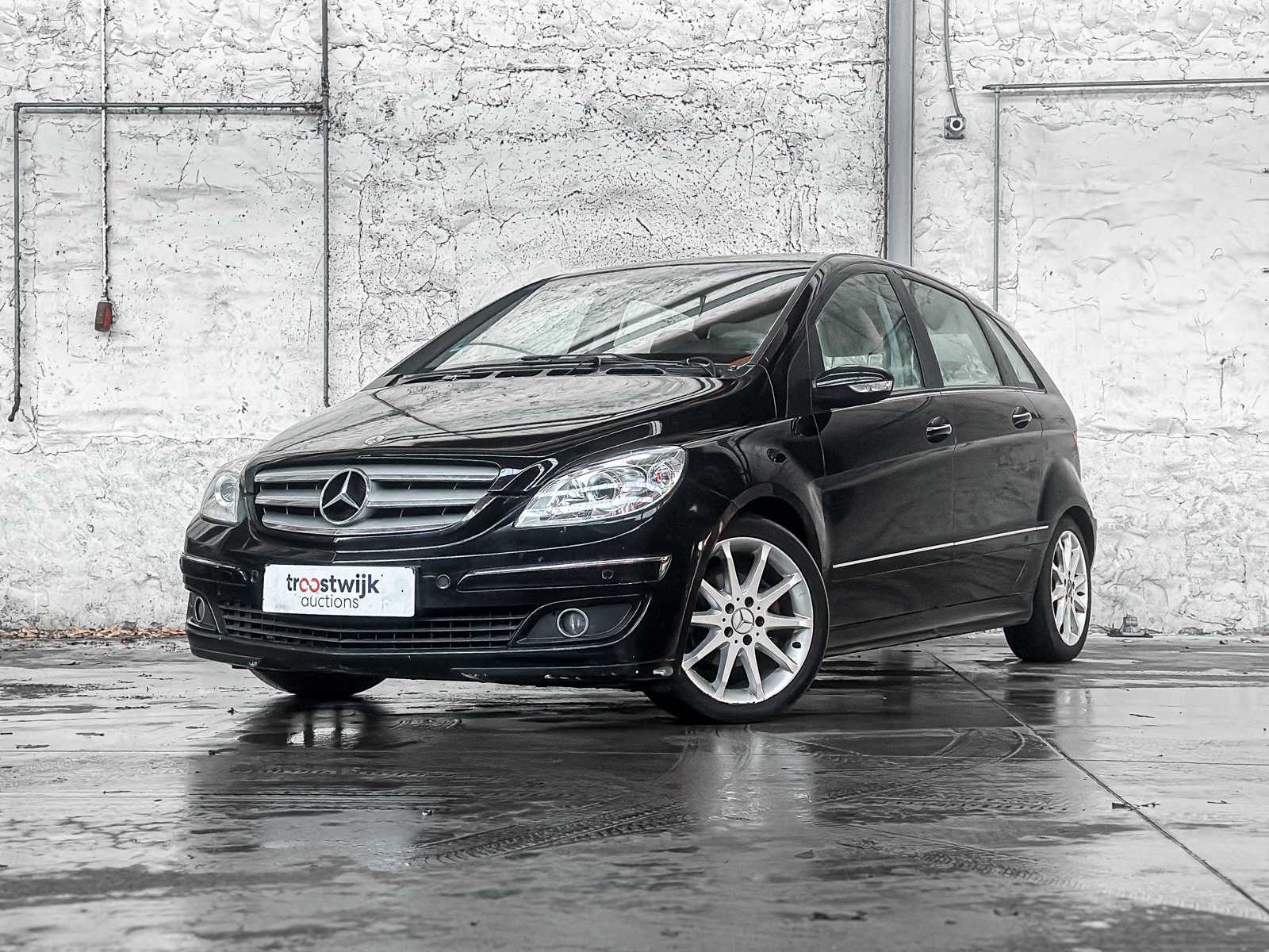 Personen- en bedrijfsauto's in Boxmeer