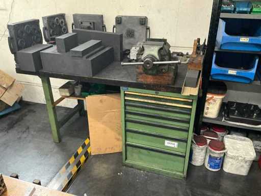 GARANT-werkbank met inhoud