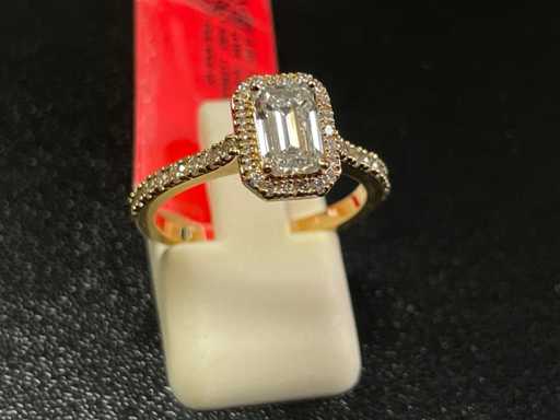 Anello hello e pavé in oro giallo 18 carati con diamante smeraldo da 1,23 ct - E/VVS
