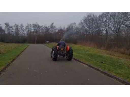 02757405-528e-47a9-a9b5-7d3aa0b2578b.mp4